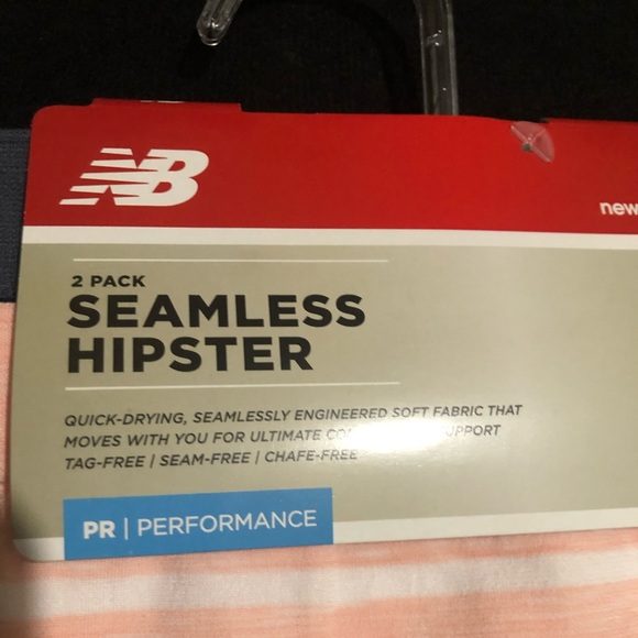 New Balance - Picture 4 of 4